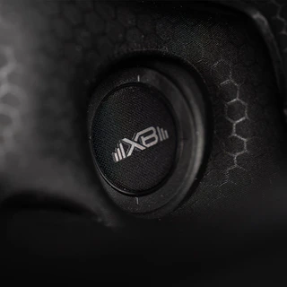 Sena Phantom XB (Extreme Bass) Svart Matt Hjelm med Intercom