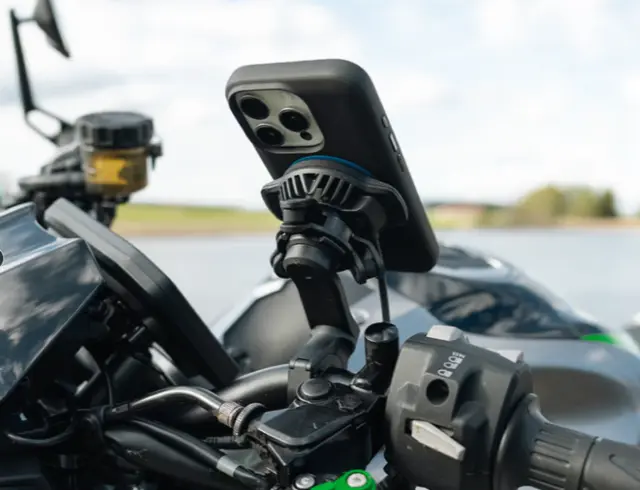 Quad Lock PRO Motorcycle Handlebar Mount Handlebar Mount PRO Adjustable 