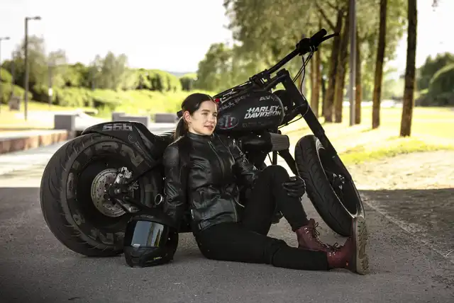 Sweep Mamba Dame Skinnjakke Svart 