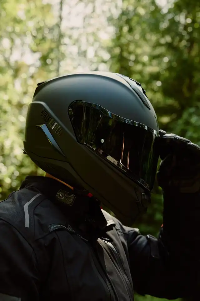 Bullfighter MC-Hjelm FF983 Striker Matt Svart 