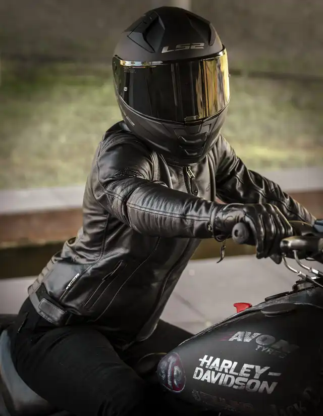 Sweep Mamba Dame Skinnjakke Svart 