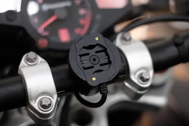 Beeline Moto II 12 VPowered Mount Modul 