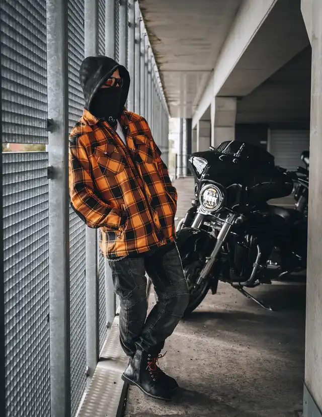 Bullfighter Solbrille Svart Ramme / Oransje Glass 