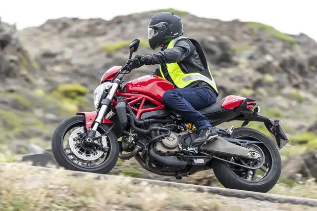 Helite Turtle II Electronic Airbag Gul/Svart 