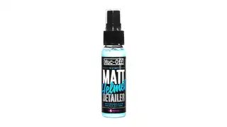 Muc-Off Matt Finish Helmet Detailer Beskytter matte flater