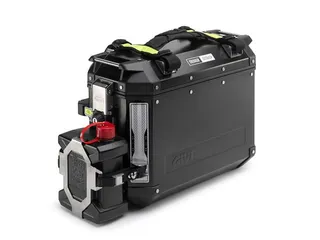 Givi E148 Festesett for TANO1 jerrykanne på Outback veskene