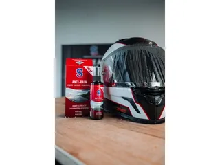 S100 Anti-Rain (Flaske 100 ml og klut) Anti-Rain til visir,