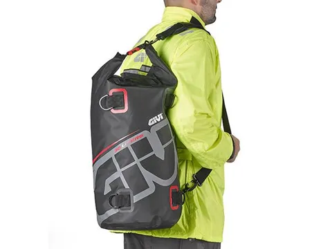 Givi EA114GR Vanntett Easy 30L til sete eller bak 