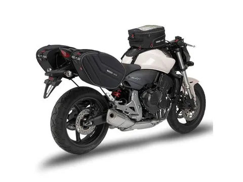 Givi EA101 Easy-T Utvidbare Softbags  24->30 liter 