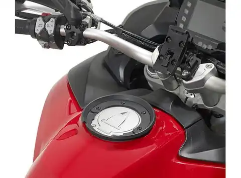 Givi Festesett for Tanklock Tankfeste