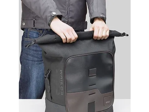 Givi CRM102 Givi softbag Corium 16 liter (STK) 