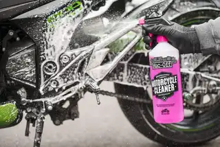 Muc-Off 1 Liter Bike Cleaner M/Spray Vår mest solgte MC-Vask