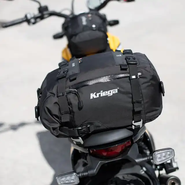 KRIEGA DUCATI SCRAMBLER FIT KIT Drypack-montering til Ducati Scrambler 