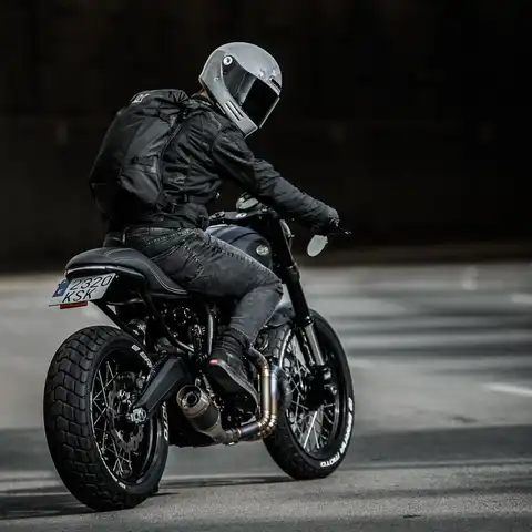 KRIEGA BACKPACK - R16 - VANNTETT Vanntett sekk til kjøring i altslags vær