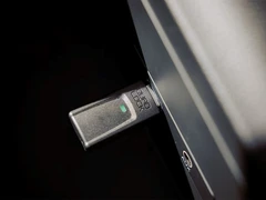 QUAD LOCK Wireless Carplay Mini QUADL WIRELESS CARPLAY MINI