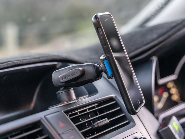 QUAD LOCK 360 Dual Pivot Arm - Small QUADL 360 ARM DUAL PIVOT SMALL 