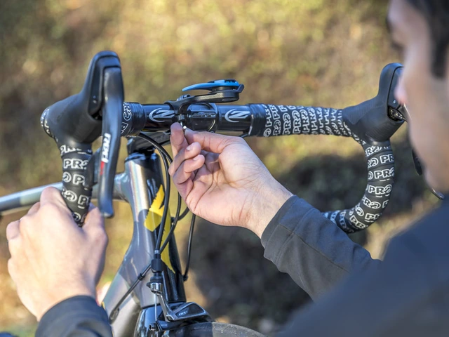 QUAD LOCK Out Front Pro Bike Mount QUADL OUT FRONT MOUNT PRO 