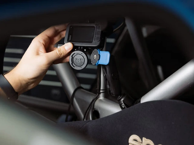 QUAD LOCK 360™ Roll Cage Mount QUADL ROLL CAGE MOUNT 