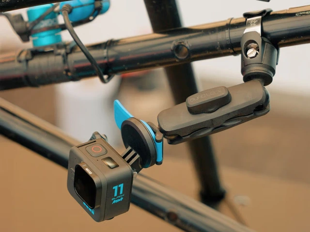 QUAD LOCK 360™ Roll Cage Mount QUADL ROLL CAGE MOUNT 