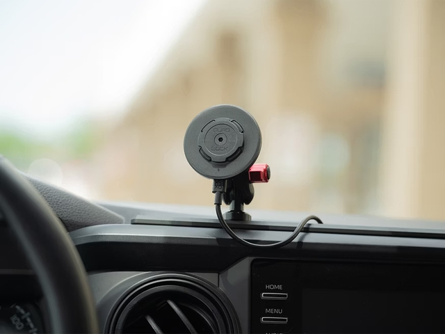 QUAD LOCK 20mm Ball Top Cap Adaptor QUADL 20MM BALL TOP CAP ADAPTOR 