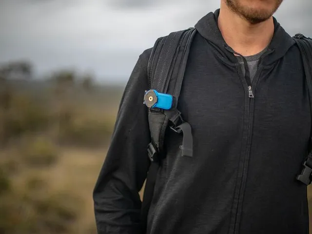 QUAD LOCK Belt/Backpack Clip Mount QUADL BELT / UTILITY CLIP (V3) 