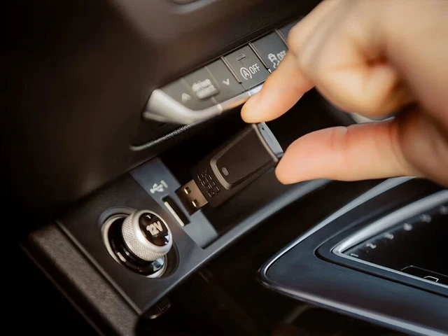 QUAD LOCK Wireless Carplay Mini QUADL WIRELESS CARPLAY MINI 