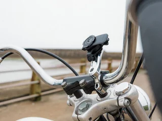 QUAD LOCK Pro Chrome Handlebar Mount QUADL HANDLEBAR MOUNT PRO CHROME