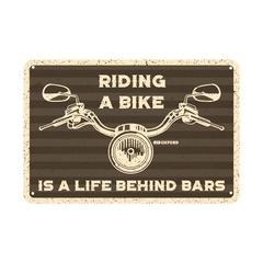 Oxford Garage Metal Sign: RIDING A BIKE Kult garasjeskilt til ditt verksted!
