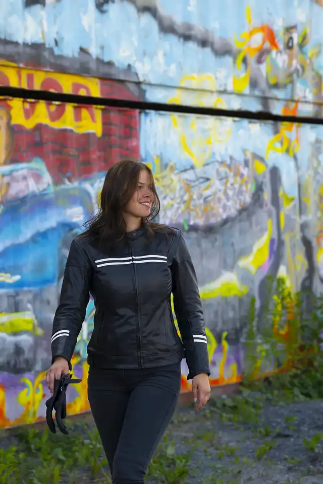 Sweep Union Dame Skinnjakke Svart 