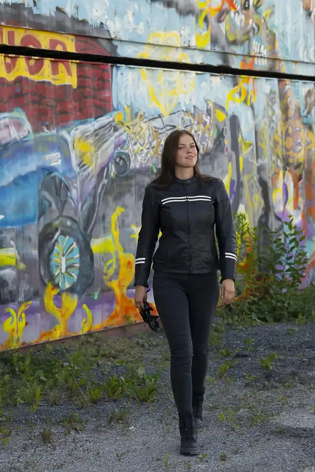 Sweep Union Dame Skinnjakke Svart 