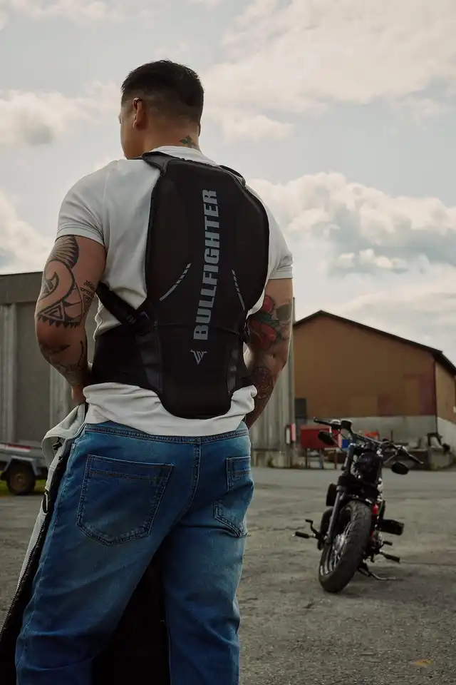 Bullfighter Panzer Ryggskinne Lvl.2 