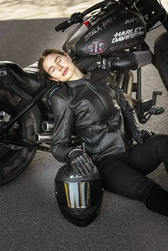 LS2 MC-Hjelm FF327 Challenger Matt Svart 