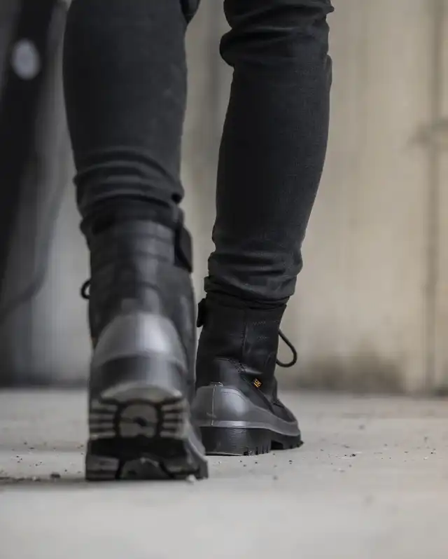 Falco 665 MC-Sko Viky Svart 