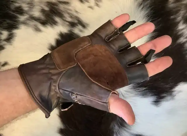 Fleinsopp skinnhansker Tor Fingerløs Brun 