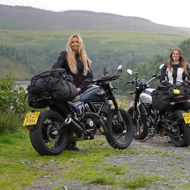 Oxford AQUA D-70 Duffle Bag Black Praktisk 70L til bak på sykkelen 