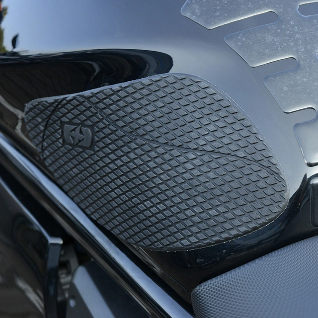 Oxford Gripper -  Silicone Knee Pads Gripper - Universal Silicone Knee Pads 