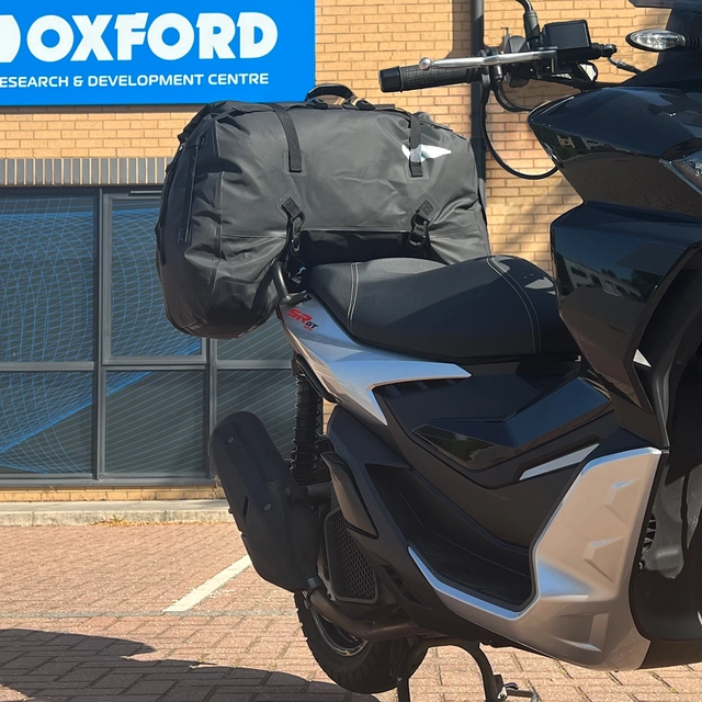 Oxford AQUA D-70 Duffle Bag Black Praktisk 70L til bak på sykkelen 